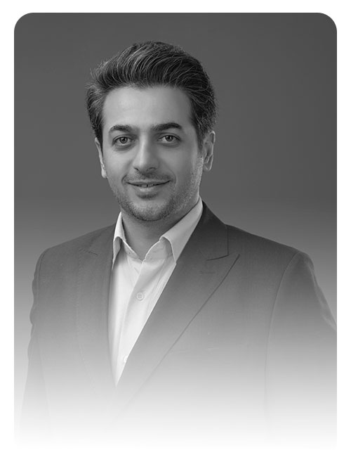 دانیال باقری
